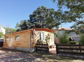 Chalet Beziers, casa rústica em Béziers