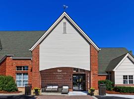 Homewood Suites by Hilton Greensboro, hotel near Piedmont Triad Airport - GSO, Greensboro