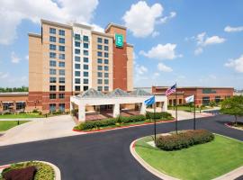 Embassy Suites by Hilton Norman Hotel & Conference Center，諾曼的飯店