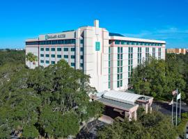 Embassy Suites by Hilton Tampa USF Near Busch Gardens, hotel cerca de Parque de atracciones Adventure Island, Tampa