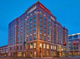 Hampton Inn & Suites Nashville Downtown Capitol View, Tn