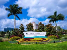 DoubleTree by Hilton Hotel Orlando at SeaWorld, hotel with pools in Orlando