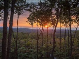 Amber Sunsets, vacation home in Talking Rock