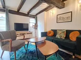 Appartement tout confort Vieux Tours avec parking privé 4p