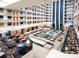 Embassy Suites by Hilton Atlanta Buckhead, khách sạn ở Atlanta