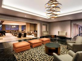DoubleTree by Hilton Hotel & Suites Jersey City, hotel in Jersey City
