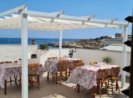 Casa Calilla - 30m dal mare, cottage a Lampedusa