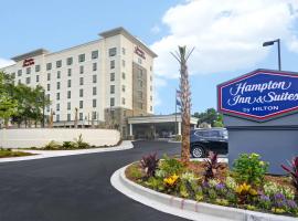 Hampton Inn & Suites Charleston Airport, hotel perto de Aeroporto Internacional de Charleston - CHS, 