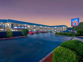 Motel 6-Russellville, AR, hotel en Russellville