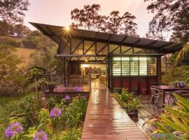 Country Creek Retreat, hotel a Cooroy