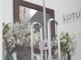 Lotus Colombo Guesthouse – hotel w pobliżu miejsca Szpital Apollo Colombo w Kolombo
