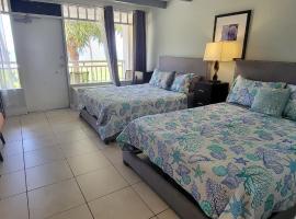 Little Harbor Resort #202 Tampa Bay FL Beach, Hot Tub, Pools, hotel v destinaci Ruskin