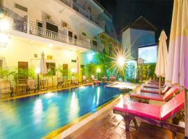 Blossoming Romduol Boutique, hotel i Siem Reap