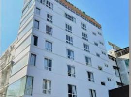 Gold Dream Hotel, hotel di Dalat