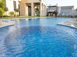 סוויטות נוף לתבור, hotel v destinaci Giv'at Avni