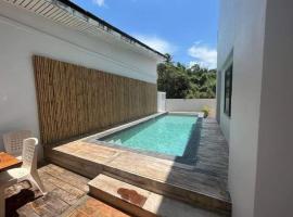 Okat pool villa khanom, holiday home in Khanom