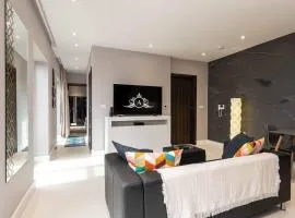Work Accommodation Made Easy - Stay Here - Apartment 7