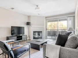 Sunnyvale 3BR w Gym Pool Parking nr freeways SFO-636