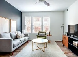 Dupont Circle 2BR nr U St Glens Mkt WDC-186