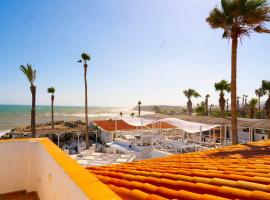Hostal Paraiso del Mar: Torre del Mar'da bir otel