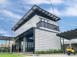 C House Villa Venuestay