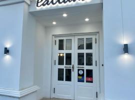 Pallada Hotel, serviced apartment in Agia Galini