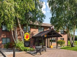 Super 8 by Wyndham Chester East, hotel en Chester