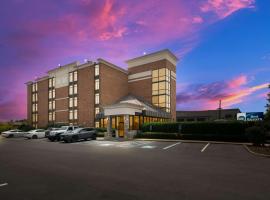 Best Western Hampton Coliseum Inn, хотел в Хамптън