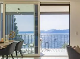 SalvatoreHomes - Luxurious Dreamview Waterfront Apartment in Torri del Benaco with Pool - Casa Azura - a 5 Star Luxury Collection at Lake Garda