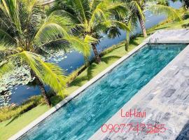 10_Biệt thự Cao cấp View Hồ_350m2 BBQ hồ bơi sân vườn_gần cầu ra biển, hotel in Xuyên Mộc