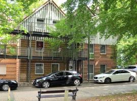 Seeblick Wohnung 111 mit Ostseeblick, hotel a Ostseebad Koserow