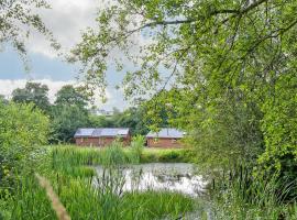 Ford Farm Lodges, holiday park in Aston Ingham