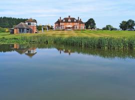 The Astbury Golf And Lodge Resort, sumarhúsabyggð í Bridgnorth