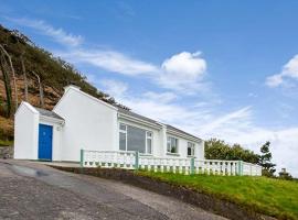 Rossbeigh Beach Cottage No 4, casa rústica em Glenbeigh