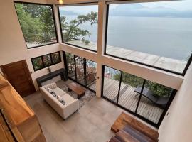 Atitlan Sunset Lodge, cabană din Santa Cruz La Laguna