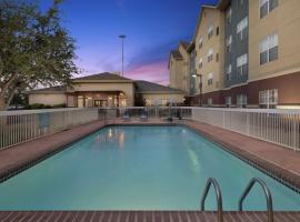 Homewood Suites by Hilton Lubbock, hotel in Lubbock