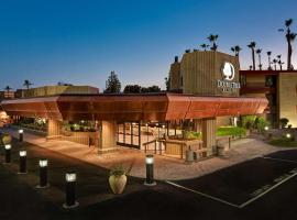 DoubleTree by Hilton Phoenix- Tempe, hotel para famílias em Tempe