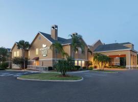 Homewood Suites by Hilton St. Petersburg Clearwater, viešbutis mieste Klirvoteris, netoliese – Feather Sound Country Club