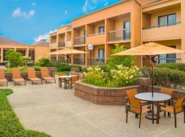 Courtyard Chicago Deerfield