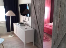 Huone Rauhallisessa Mummolassa, homestay in Kalajoki