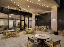 Home2 Suites By Hilton Woodland Hills Los Angeles