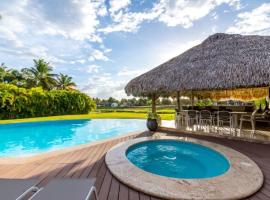 Sunny Vacation Villa No 79, holiday rental in San Rafael del Yuma