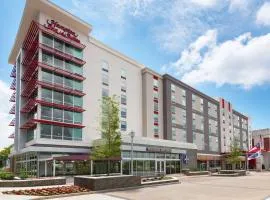 Hampton Inn & Suites Atlanta Buckhead Place