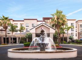 Hilton Garden Inn Phoenix/Avondale, hotell i Avondale