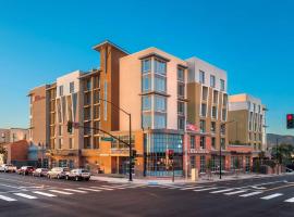Hilton Garden Inn Burbank Los Angeles, hotel v destinaci Burbank