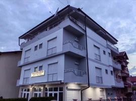 Vila Bolonja, hotel s jacuzzi v destinaci Struga