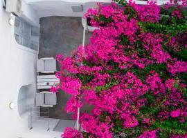 White Haven Cave Home