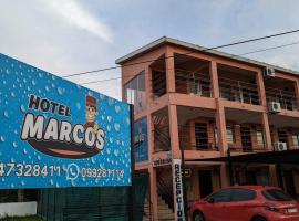 Hotel Marcos Dayman – hotel w mieście Termas del Daymán