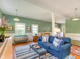 Pet-Friendly Maine Cottage By Northern Bay