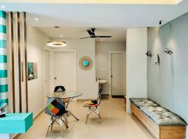 BRAND NEW ULTRA-MODERN SEAVIEW APARTMENT IN OMR!, vacation rental in Chennai